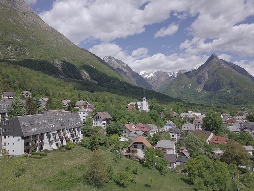 Apartment Soca Valley Bovec Bagian luar foto
